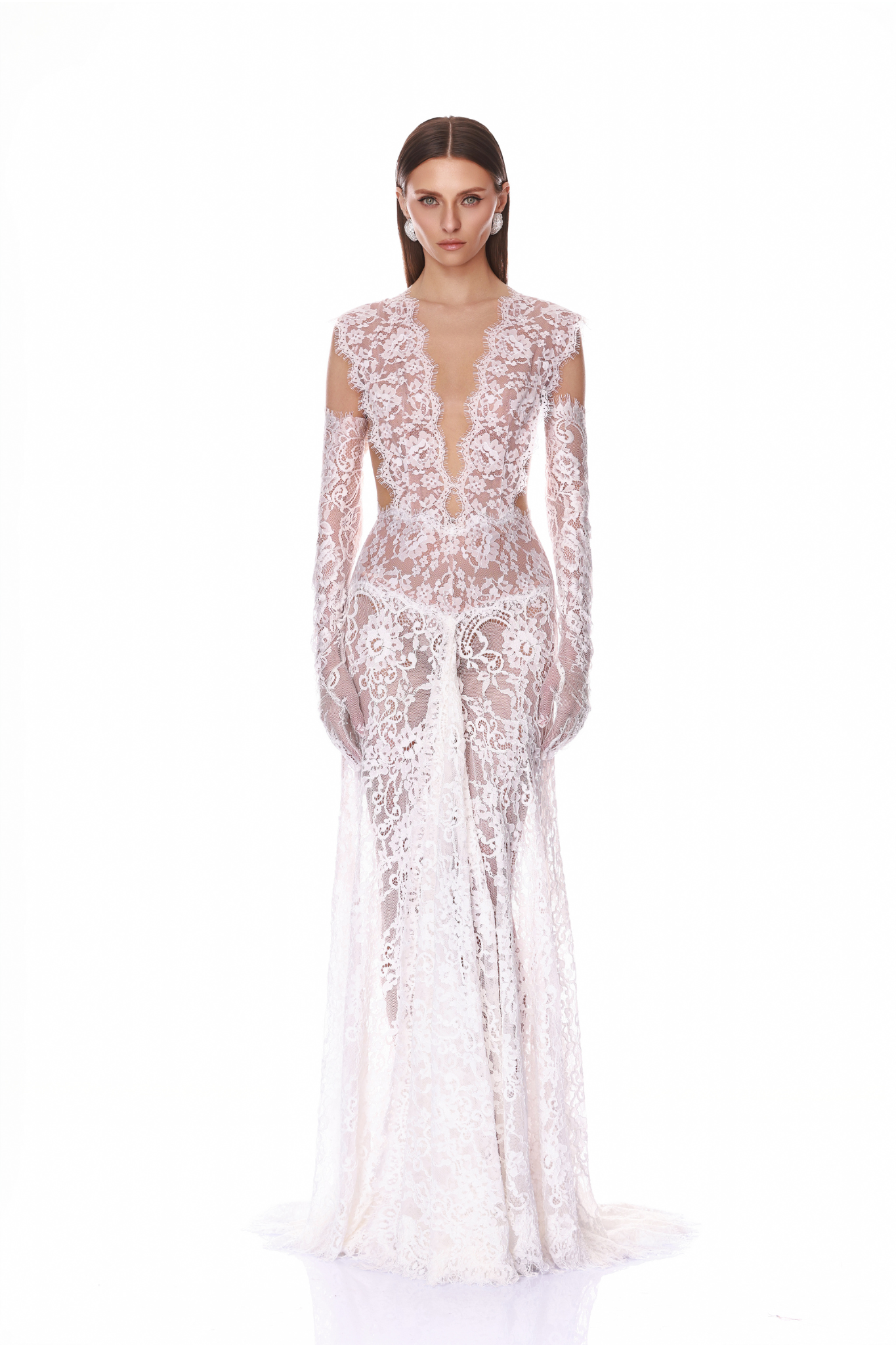 Naia Blanc Lace V-Neck Gown