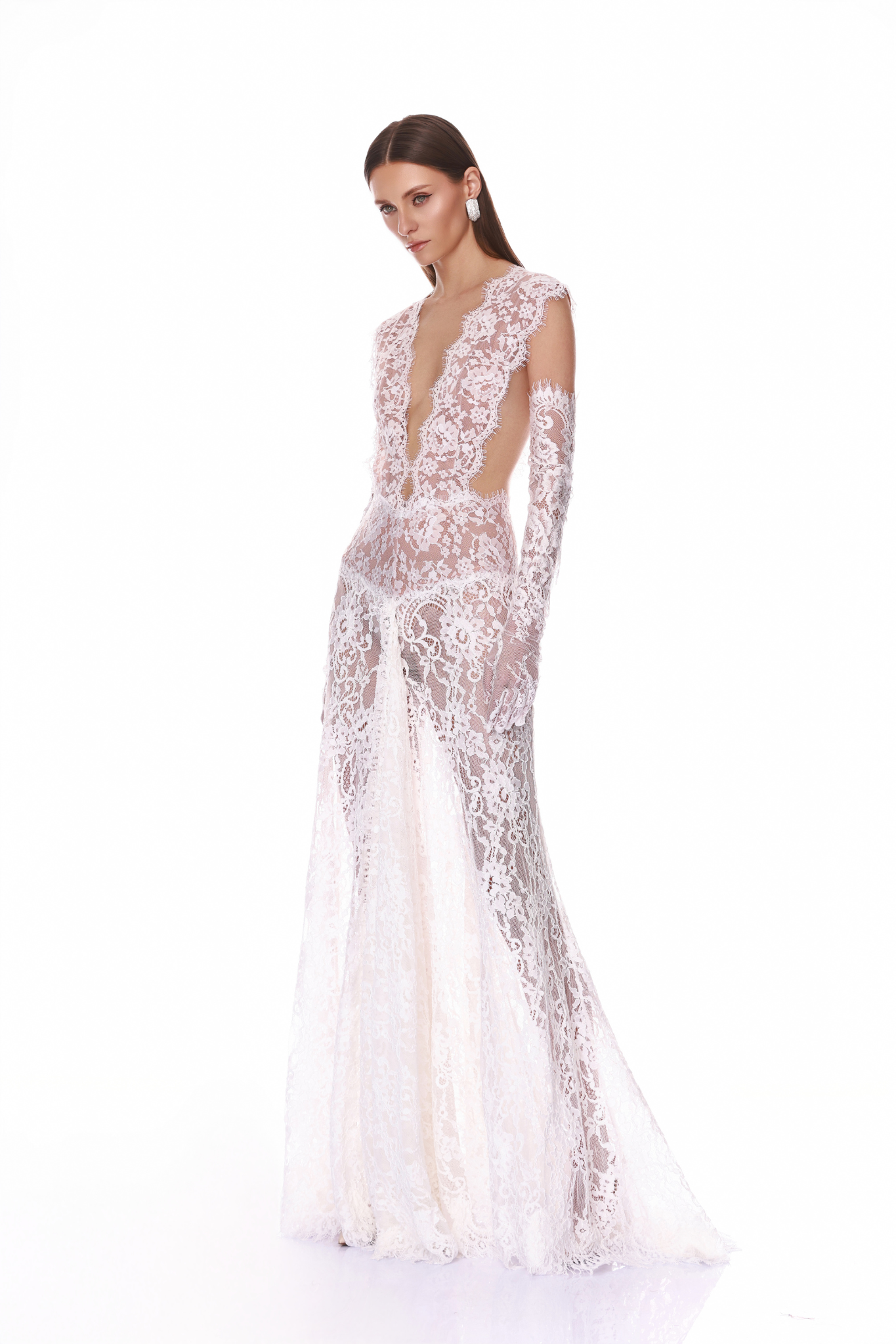 Naia Blanc Lace V-Neck Gown