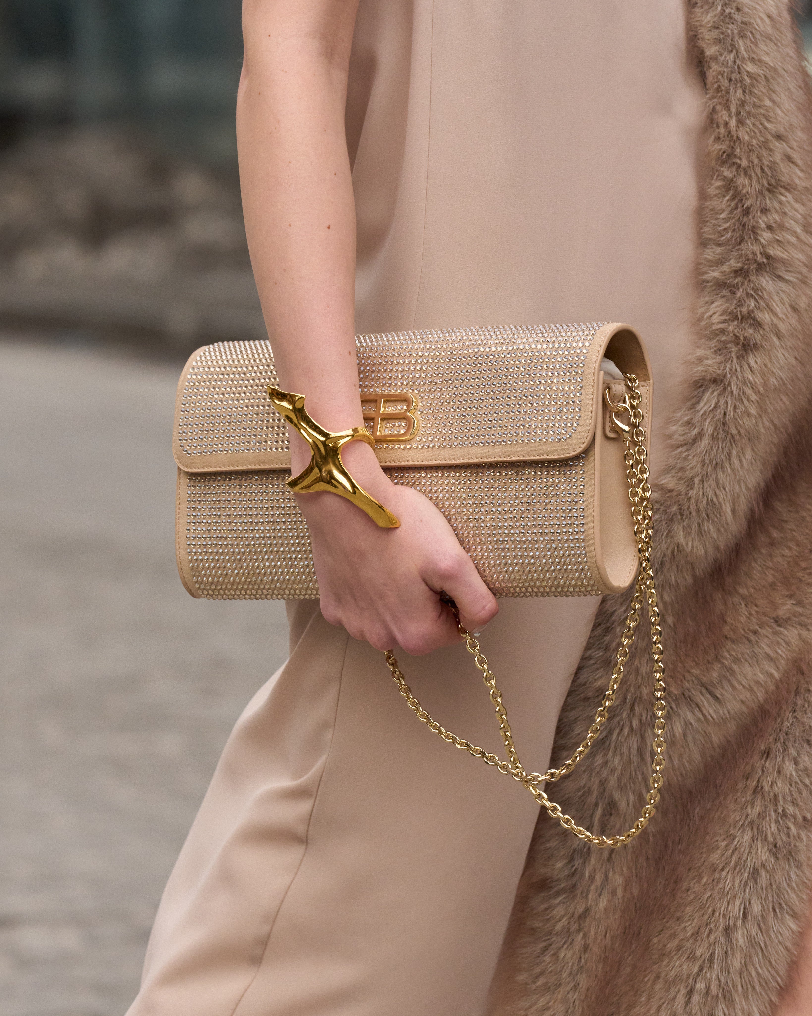 Nude Diamond Envelope Clutch