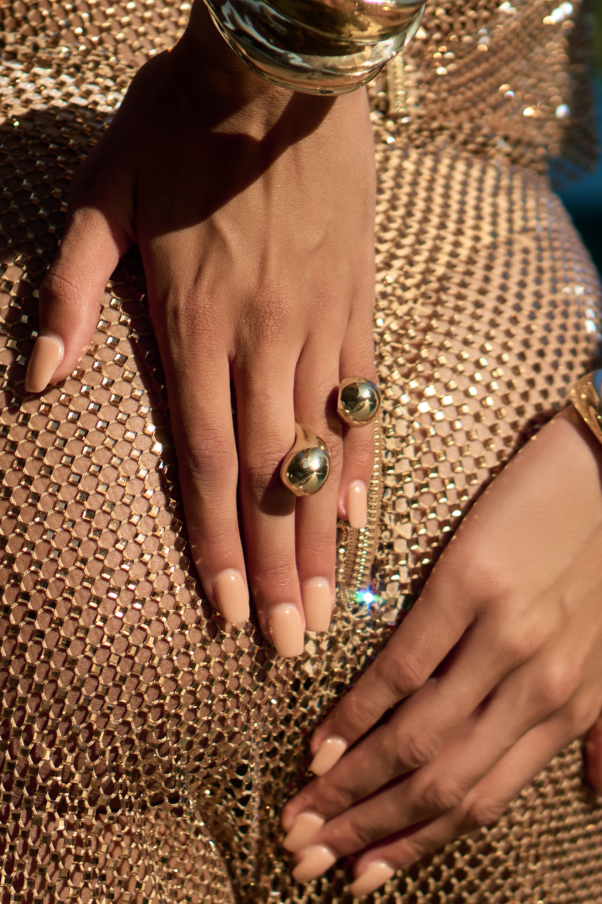 Large Dual Ring